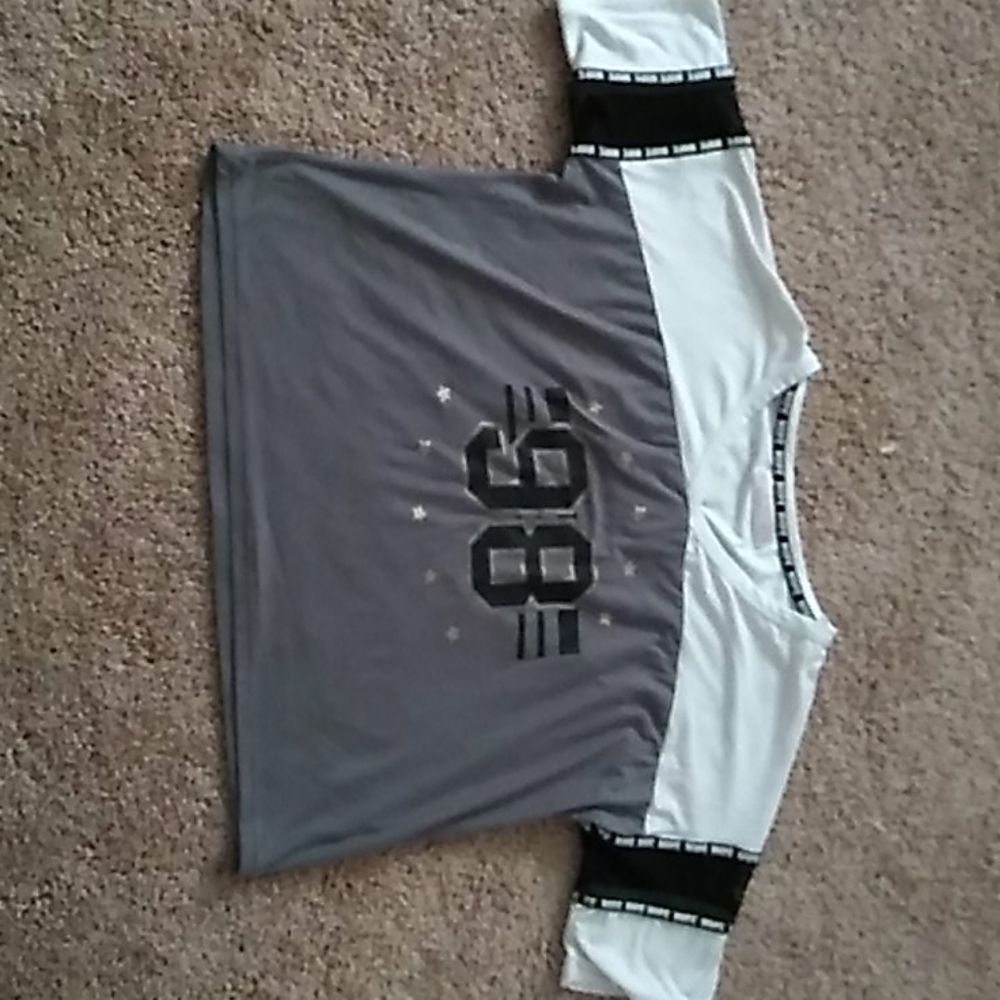 NoBo "Nope" half top